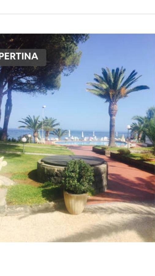 Paradise Beach Giardini Naxos Esterno foto
